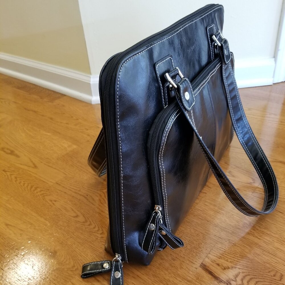 Samsonite by Heritage Travelware Ladies Zip-Around Tote Laptop Bag. Black. 17” - Picture 6 of 16